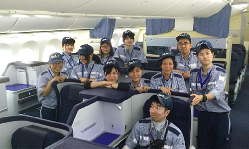 2019年新卒/航空機内清掃及び機用品セッティング業務