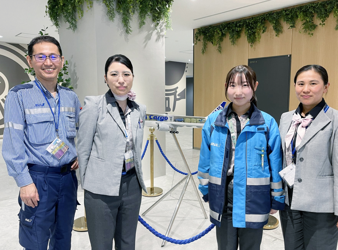 航空貨物事務スタッフ